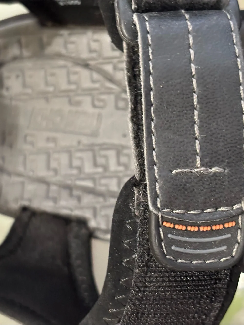 Khombu Men’s Black/Gray Hook & Loop Strap Sport Sandals US 9 EU 42